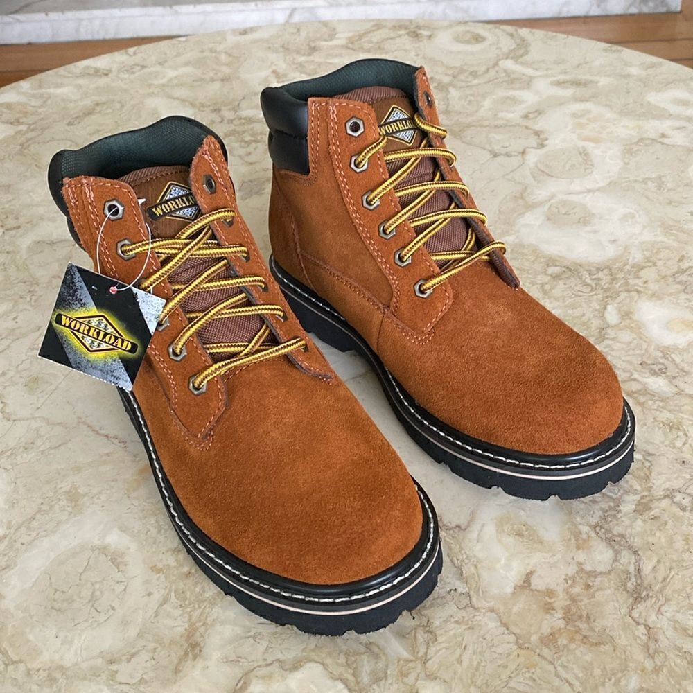 NWT Workload Sam Suede Leather Ankle Boots 9-Wide